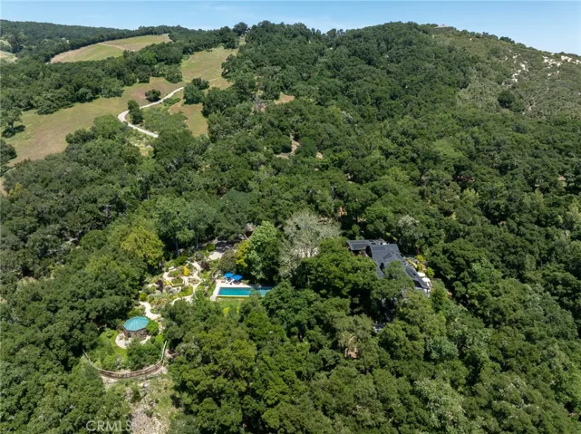 5020 Shadow Canyon Road, Templeton, California 93465