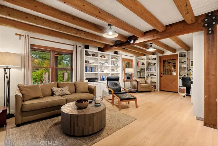 5020 Shadow Canyon Road, Templeton, California 93465
