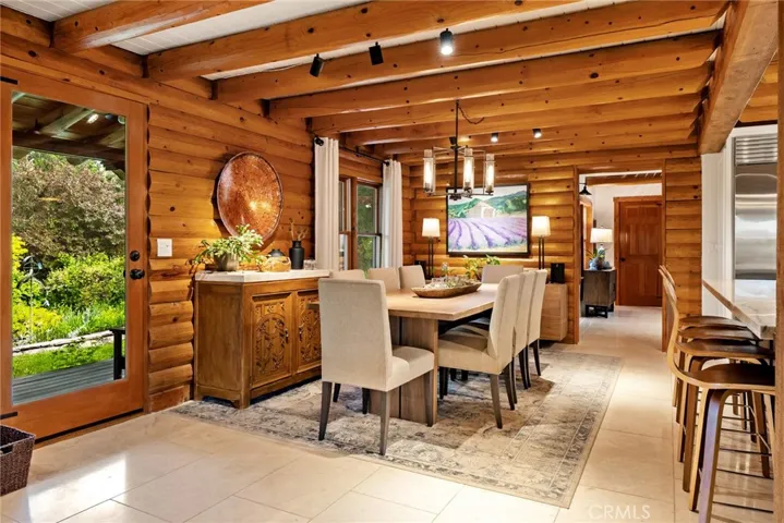 5020 Shadow Canyon Road, Templeton, California 93465