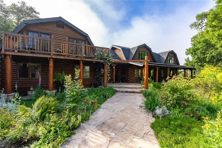 5020 Shadow Canyon Road, Templeton, California 93465