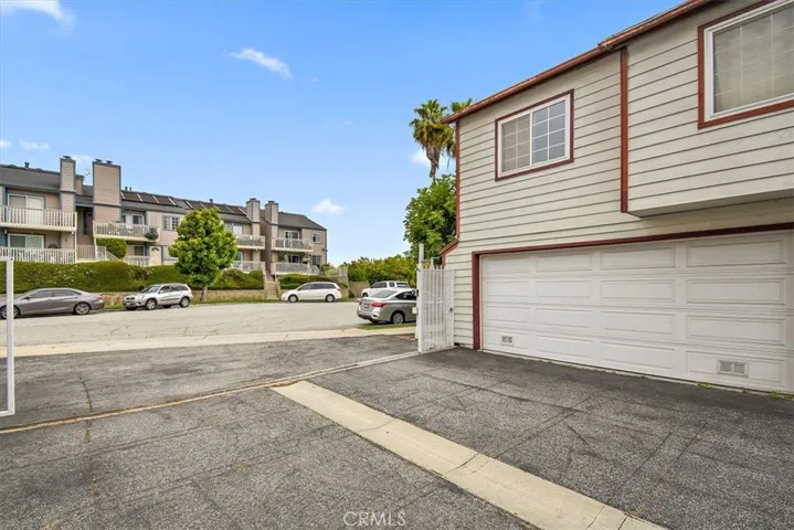 736 255th Street A, Harbor City, California 90710