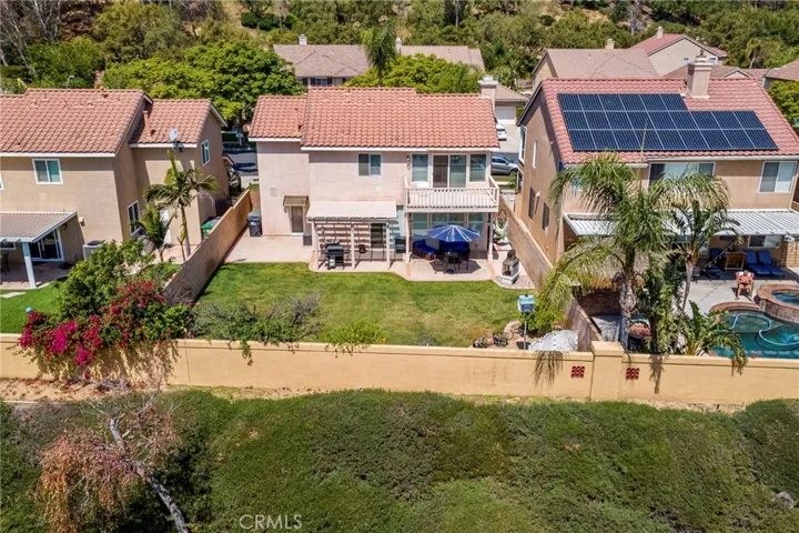 737 La Docena Lane, Corona, California 92879