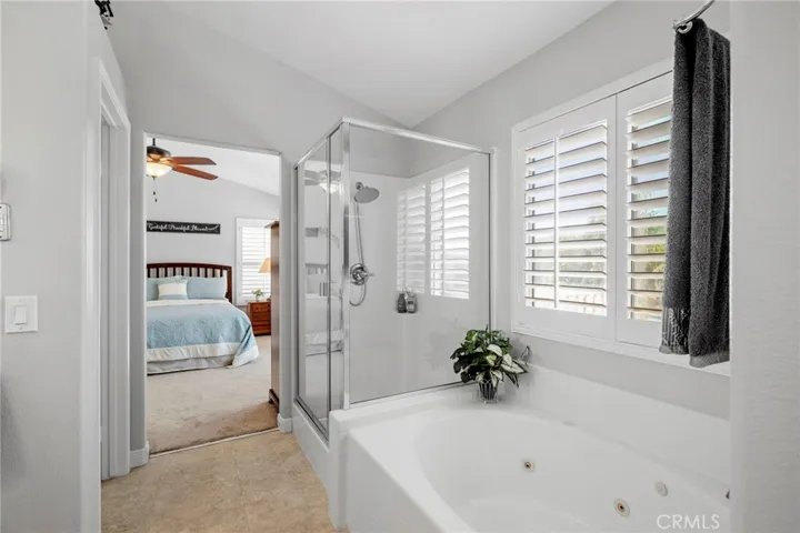 737 La Docena Lane, Corona, California 92879