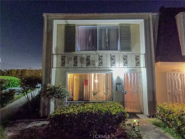 10079 Sparrow Avenue, Fountain Valley, California 92708