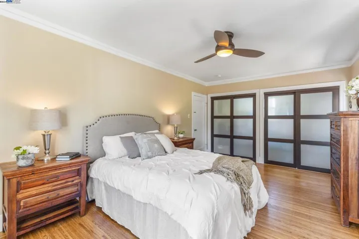 1308 Saint Charles St, Alameda, California 94501