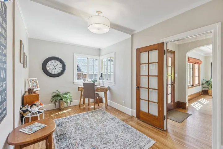 1308 Saint Charles St, Alameda, California 94501