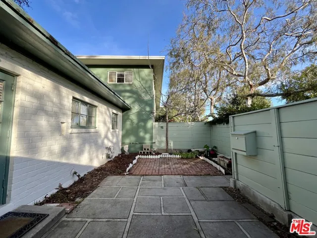 Huge private patio