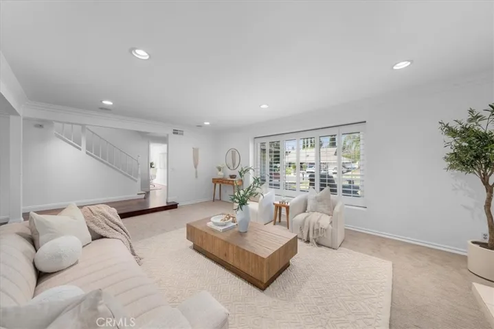 A spacious, bright and beautiful living room