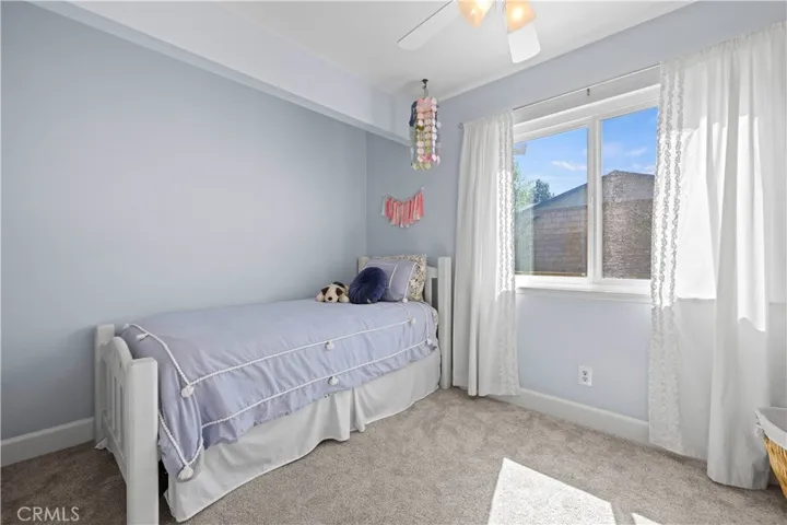 25855 Empalmo Court, Valencia, California 91355