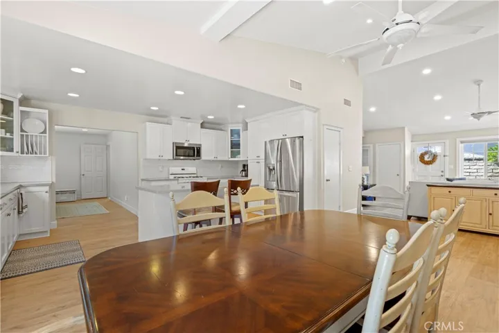 25855 Empalmo Court, Valencia, California 91355