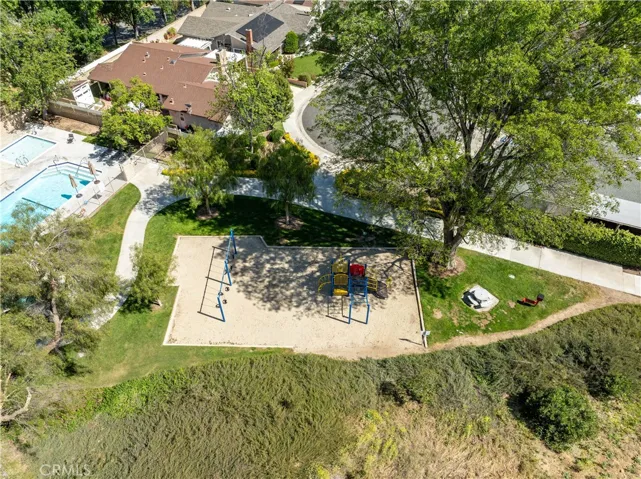 25855 Empalmo Court, Valencia, California 91355