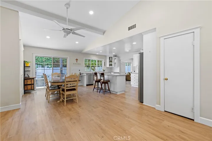 25855 Empalmo Court, Valencia, California 91355