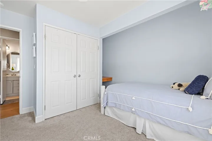 25855 Empalmo Court, Valencia, California 91355