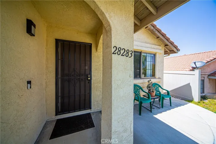 28283 Encino Drive, Menifee, California 92586