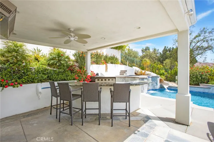 Heated patio with built in BBQ