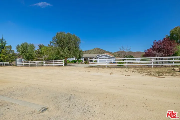 625 Foreston Drive, Acton, California 93510