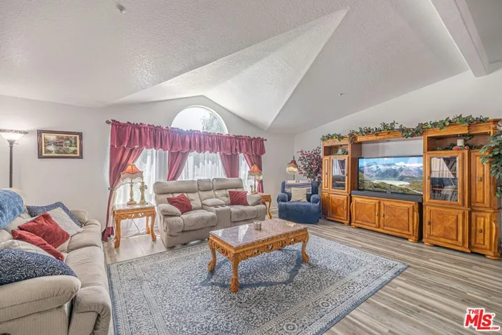 625 Foreston Drive, Acton, California 93510