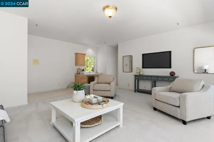 27 Merrill Circle S, Moraga, California 94556