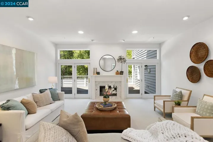 27 Merrill Circle S, Moraga, California 94556