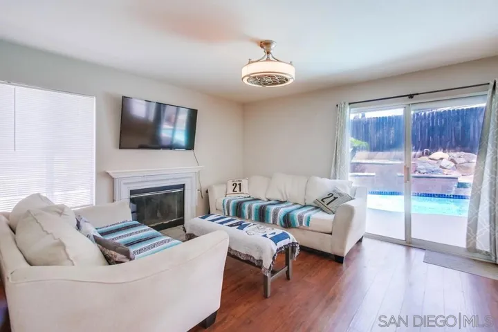 9185 Lake Valley Rd, El Cajon, California 92021