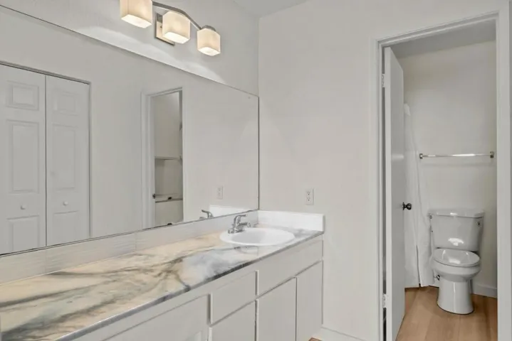 250 Forest Ridge Road 14, Monterey, California 93940