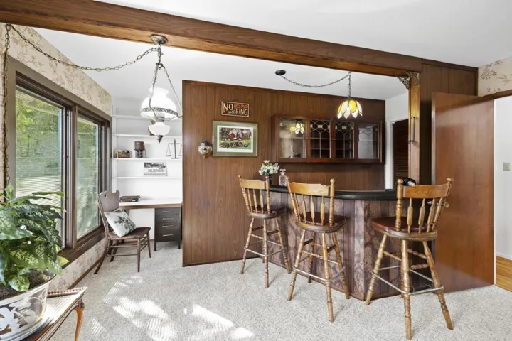 1516 La Mesa Drive, Burlingame, California 94010