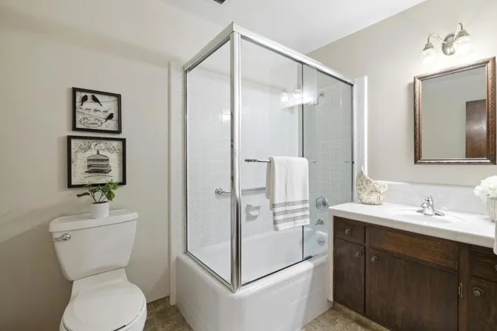 1516 La Mesa Drive, Burlingame, California 94010