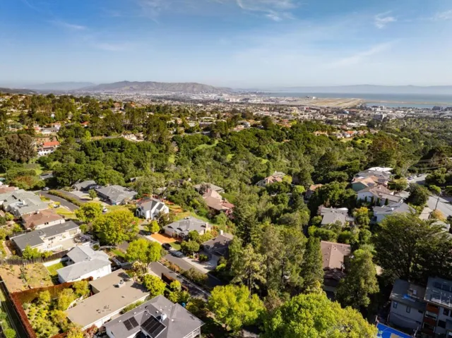 1516 La Mesa Drive, Burlingame, California 94010