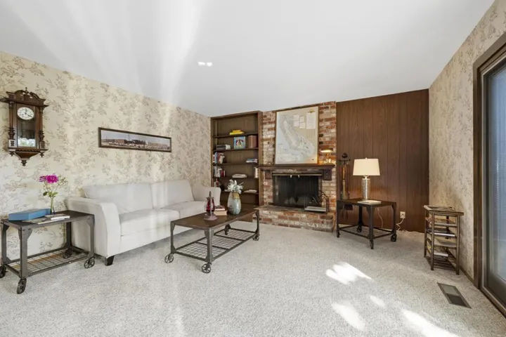 1516 La Mesa Drive, Burlingame, California 94010