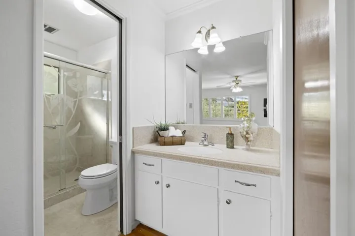 1516 La Mesa Drive, Burlingame, California 94010