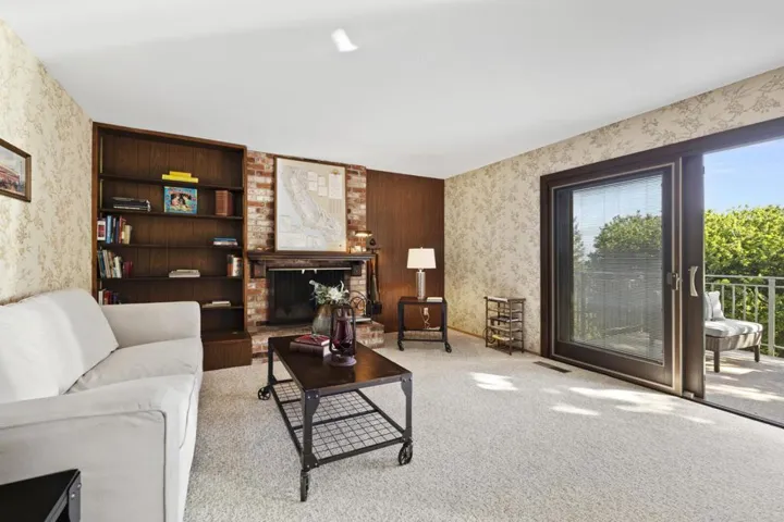 1516 La Mesa Drive, Burlingame, California 94010