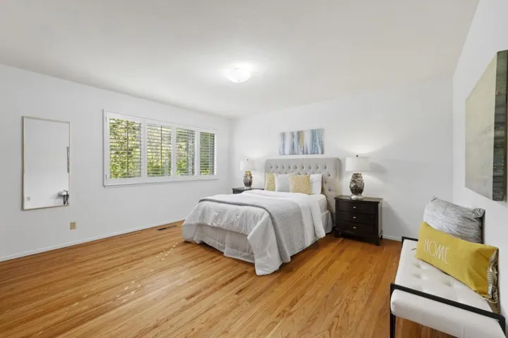 1516 La Mesa Drive, Burlingame, California 94010