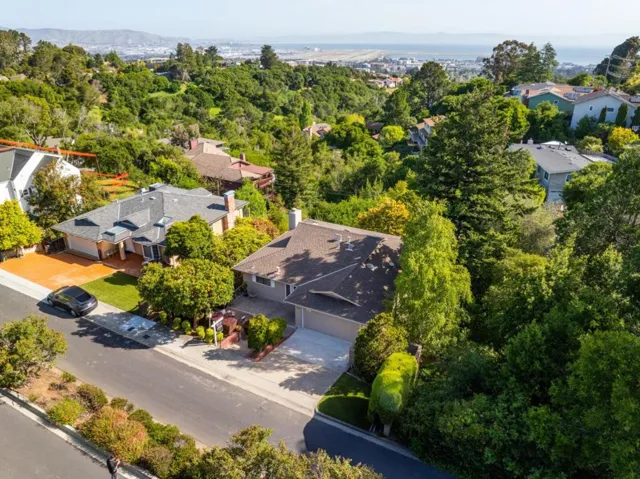 1516 La Mesa Drive, Burlingame, California 94010