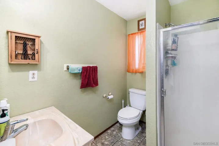 69 E E I St, Chula Vista, California 91910