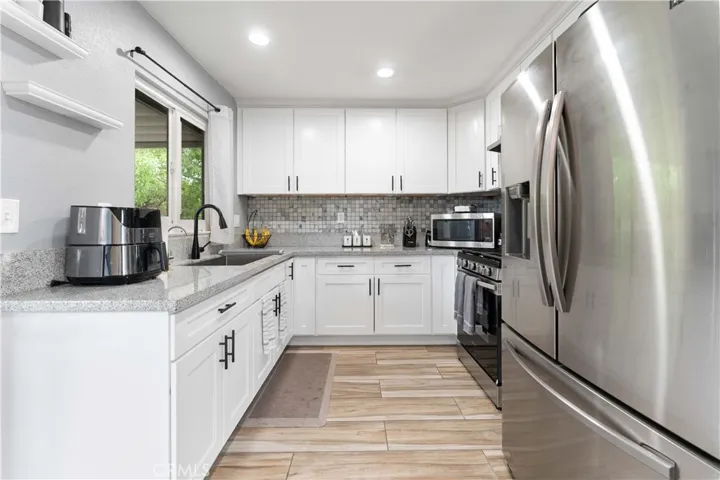 6673 Lessie Lane, Riverside, California 92503