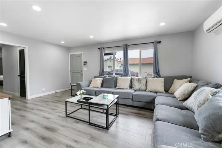 6673 Lessie Lane, Riverside, California 92503