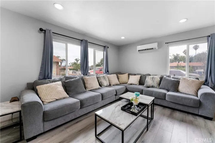 6673 Lessie Lane, Riverside, California 92503
