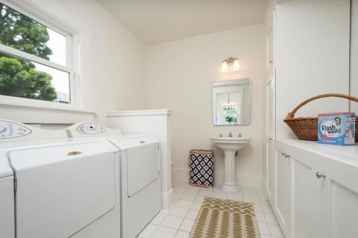 1508 Escobita Avenue, Palo Alto, California 94306