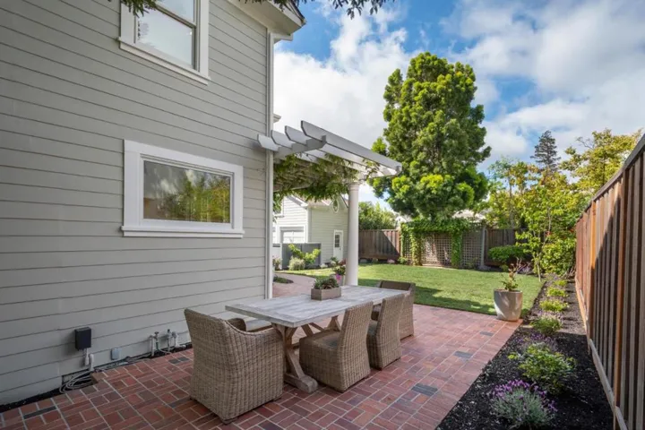 1508 Escobita Avenue, Palo Alto, California 94306