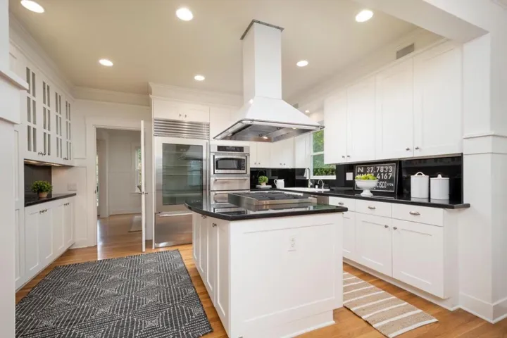 1508 Escobita Avenue, Palo Alto, California 94306