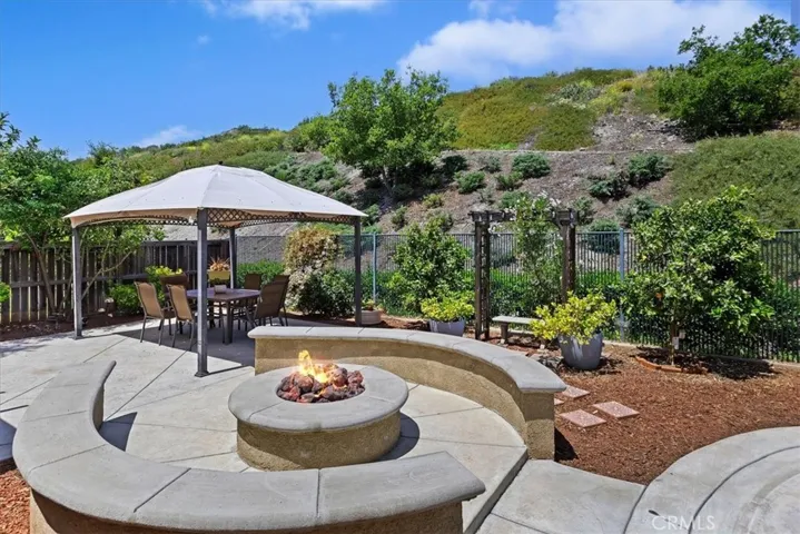 27517 Murrieta Oaks Avenue, Murrieta, California 92562