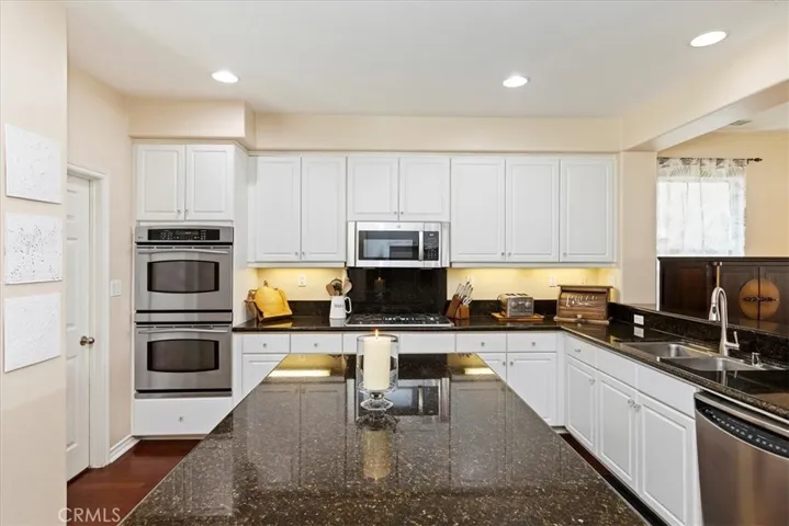 27517 Murrieta Oaks Avenue, Murrieta, California 92562