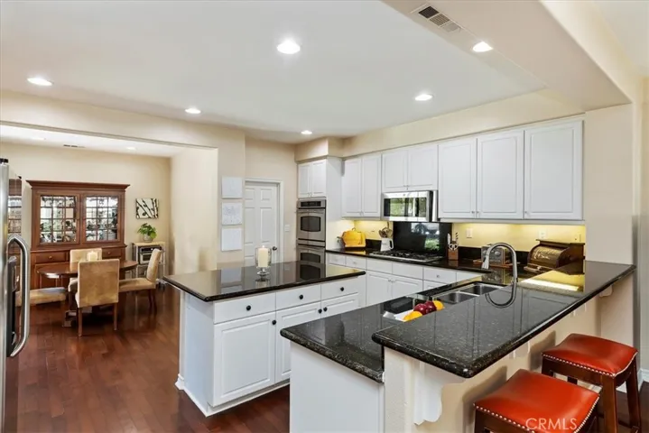 27517 Murrieta Oaks Avenue, Murrieta, California 92562