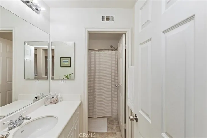 27517 Murrieta Oaks Avenue, Murrieta, California 92562