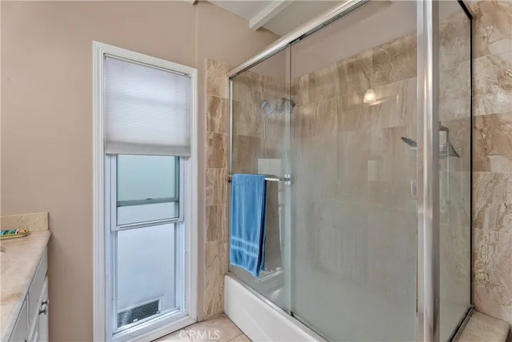 Front unit