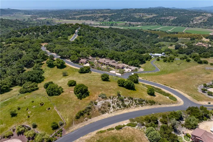 720 Avenida Alcola, Arroyo Grande, California 93420