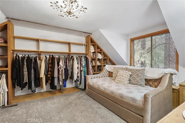 180 S Grass Valley Road 3, Lake Arrowhead, California 92352