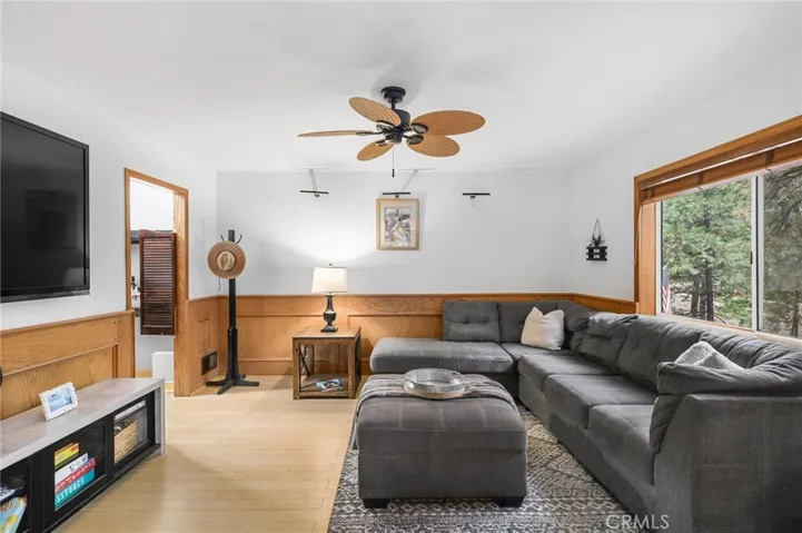 180 S Grass Valley Road 3, Lake Arrowhead, California 92352