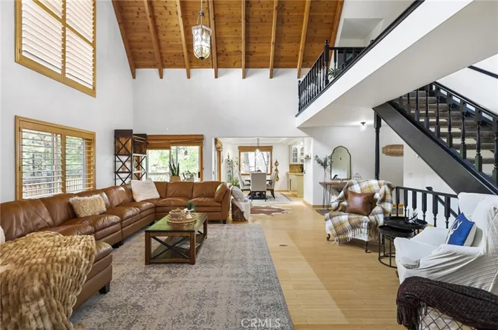 180 S Grass Valley Road 3, Lake Arrowhead, California 92352