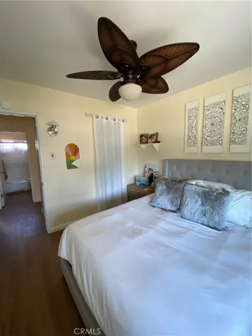2251 Ximeno Avenue, Long Beach, California 90815
